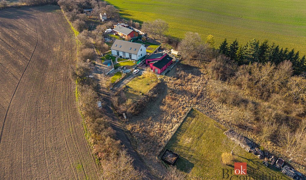 Prodej stavebního pozemku 1 328 m², Zvoleněves – náhled fotky 6