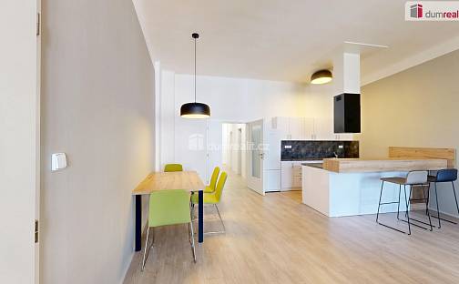 Pronájem bytu 2+kk 95 m², Dolní náměstí, Opava - Město