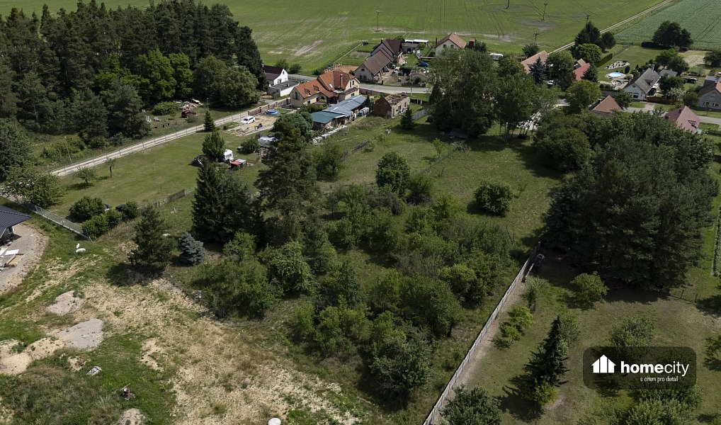 Prodej stavebního pozemku 1 828 m², Tetov – náhled fotky 8