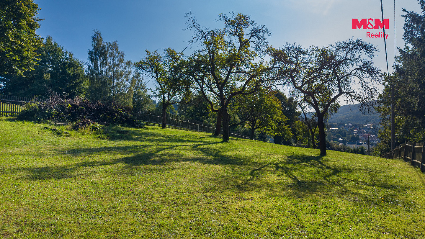 Prodej stavebního pozemku 1 869 m² – fotografie 3