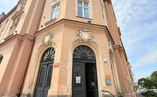 Pronájem kanceláře 39 m², Nám. Svobody, Děčín - Děčín I-Děčín