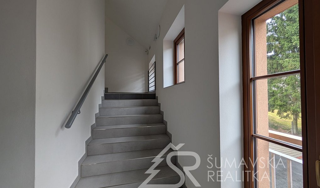 Prodej bytu 2+kk 44 m², Kašperské Hory – náhled fotky 15
