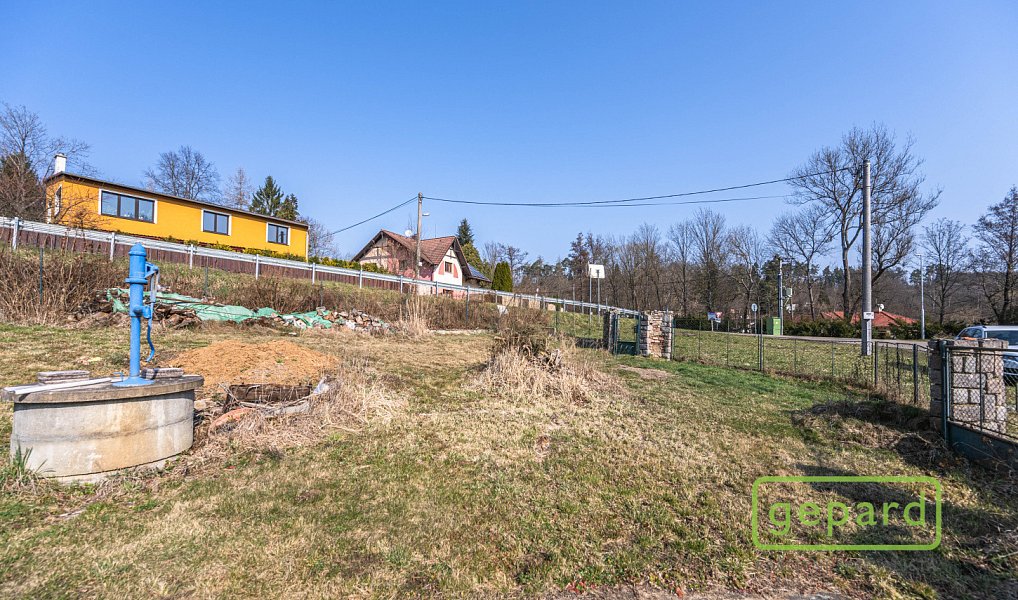 Prodej stavebního pozemku 830 m², Nespeky – náhled fotky 4