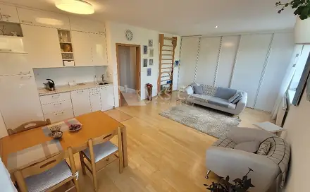 Prodej bytu 2+kk 64 m², Boloňská, Praha 10 - Horní Měcholupy