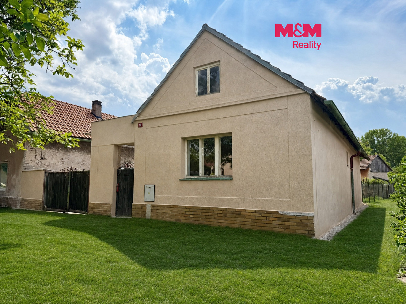 Prodej domu 108 m² s pozemkem 389 m²