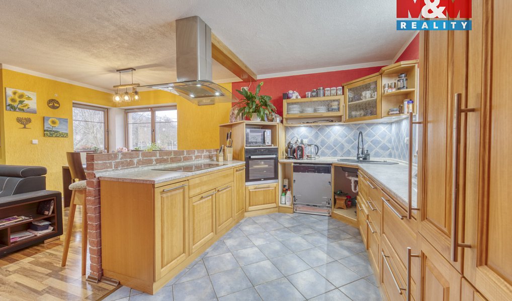 Prodej domu 157 m² s pozemkem 1 029 m², Dolany – náhled fotky 8