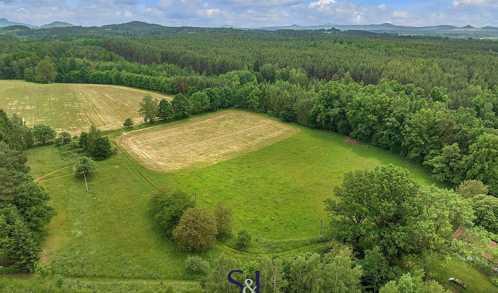 Prodej stavebního pozemku 3 160 m², Svojkov – náhled fotky 13