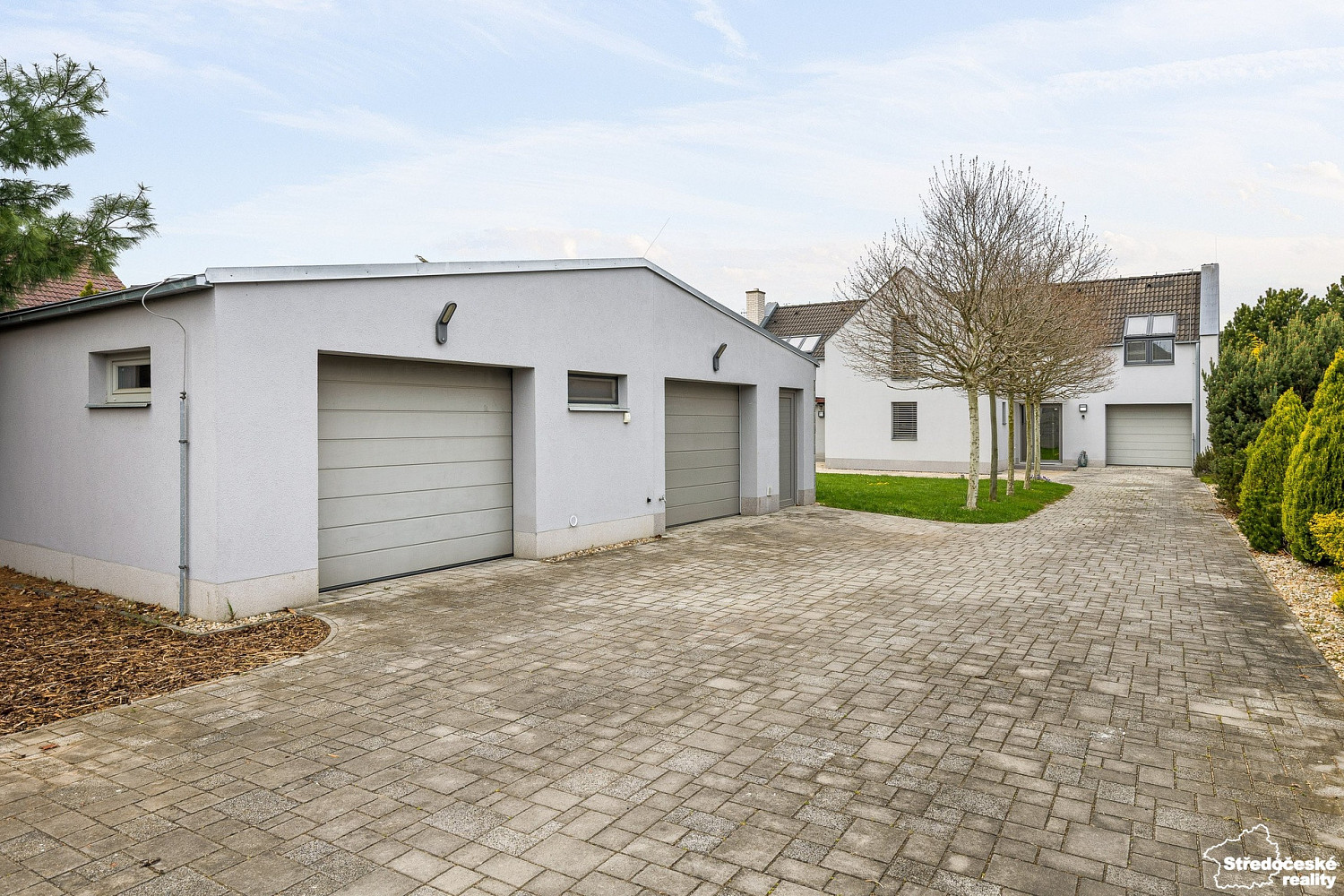 Prodej domu 230 m² s pozemkem 1 486 m² – fotografie 2