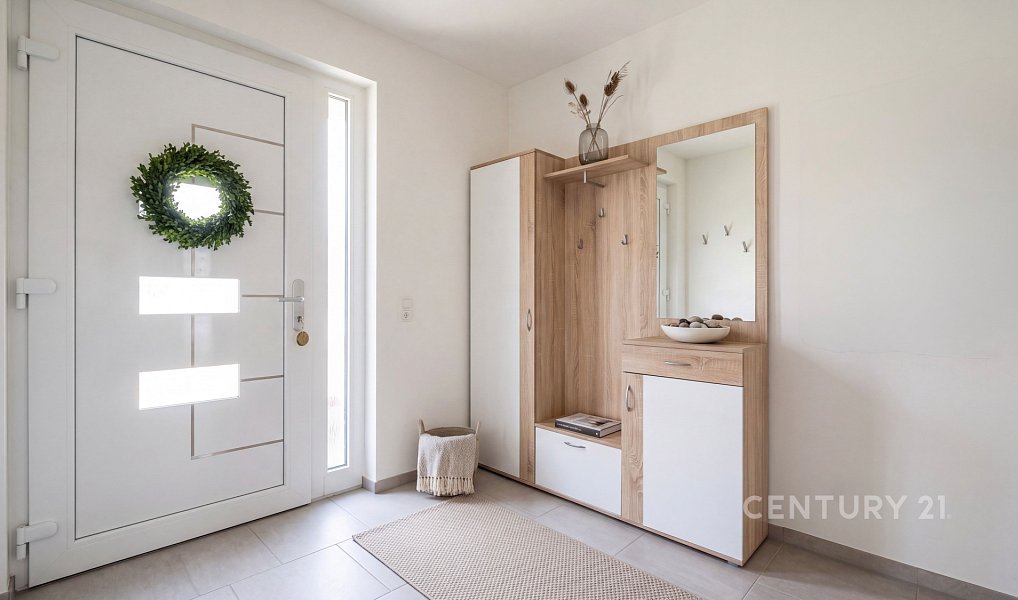 Prodej domu 284 m² s pozemkem 1 154 m², Roštín – náhled fotky 21