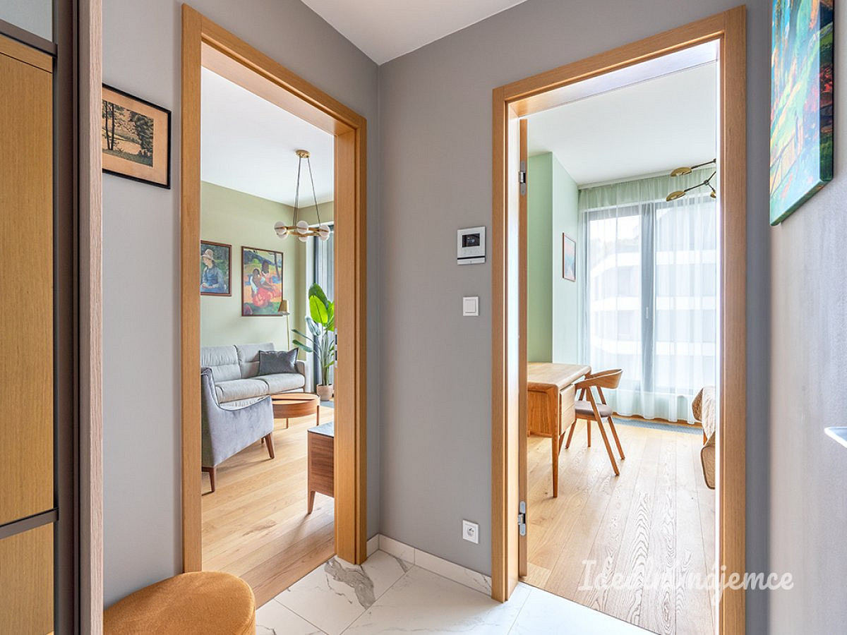 Pronájem bytu 2+kk 58 m² – fotografie 3