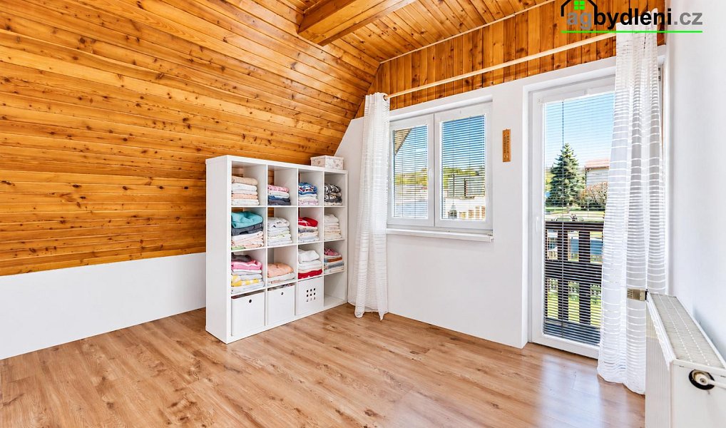 Prodej domu 282 m² s pozemkem 1 117 m², Horšovský Týn – náhled fotky 12