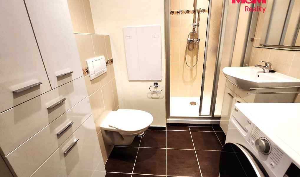 Prodej bytu 1+1 41 m², Louny – náhled fotky 2