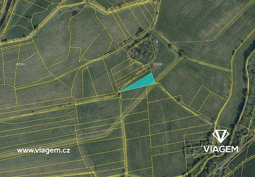 Pole 2 755 m², Podíl 25 % o výměře 689 m² – pohled 3