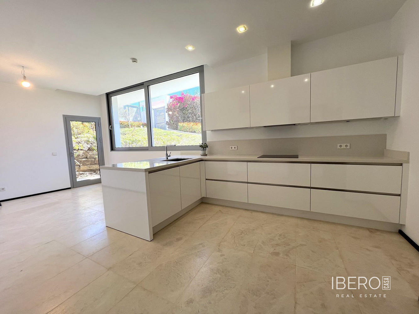 Casa 6+kk – Málaga, Vistafranca, Carretera de Cádiz - Vista 4