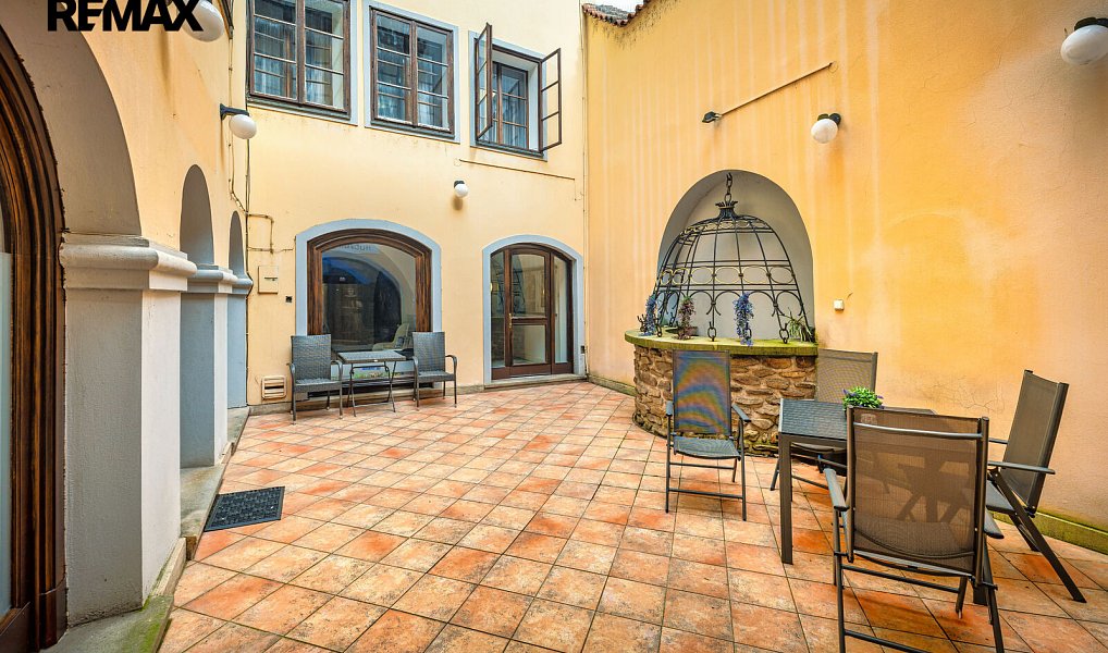 Prodej komerčního objektu (jiného typu) 593 m², České Budějovice – náhled fotky 14