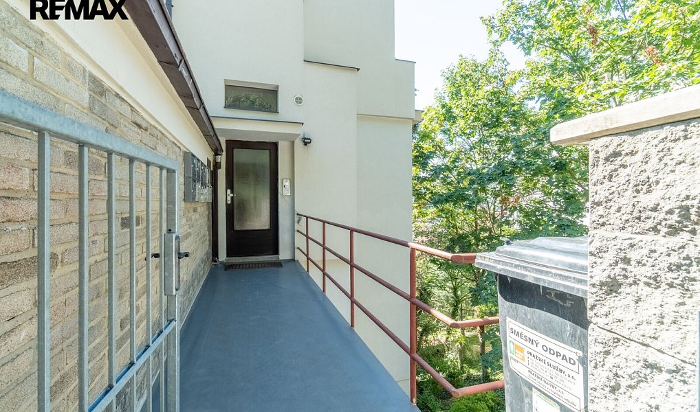 Prodej bytu 1+kk 19 m², Praha – náhled fotky 11