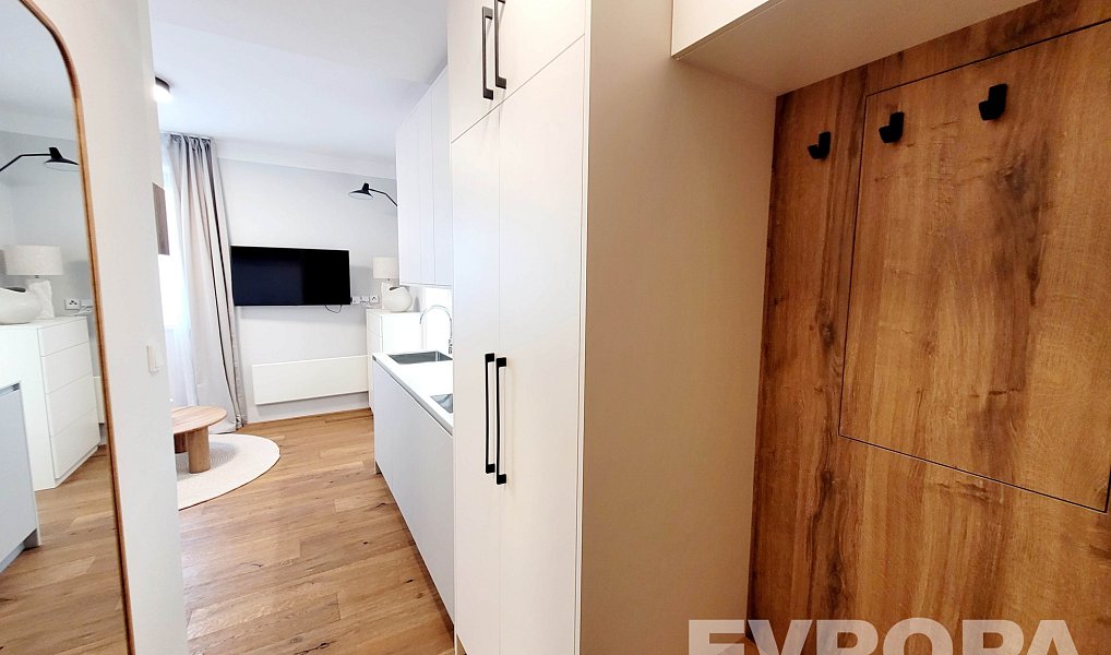 Prodej bytu 1+kk 25 m², Jablonec nad Jizerou – náhled fotky 6
