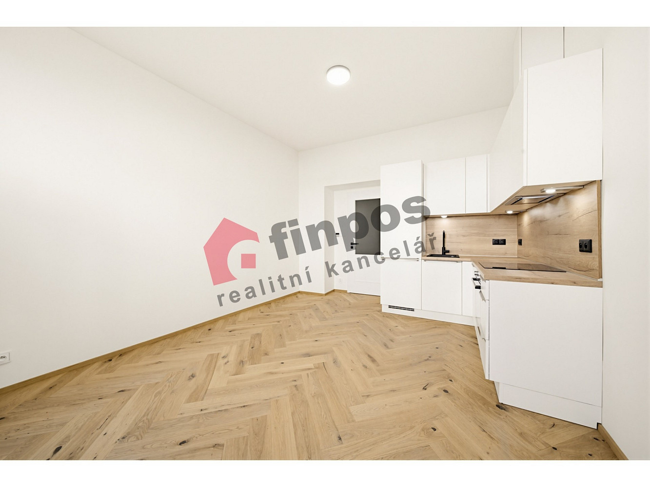 Pronájem bytu 1+kk 27 m² – fotografie 4