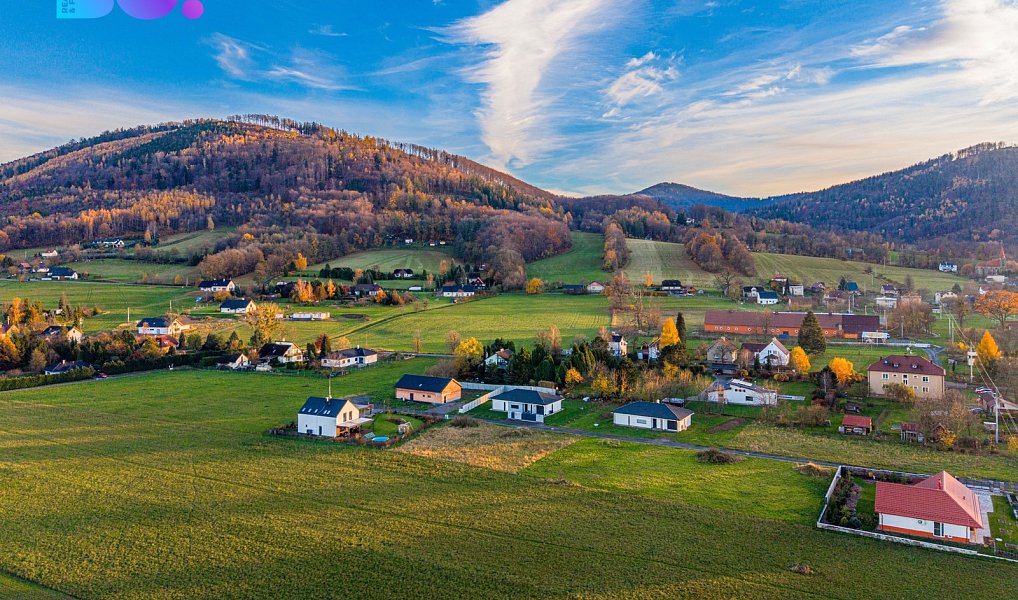 Prodej stavebního pozemku 980 m², Komorní Lhotka – náhled fotky 3