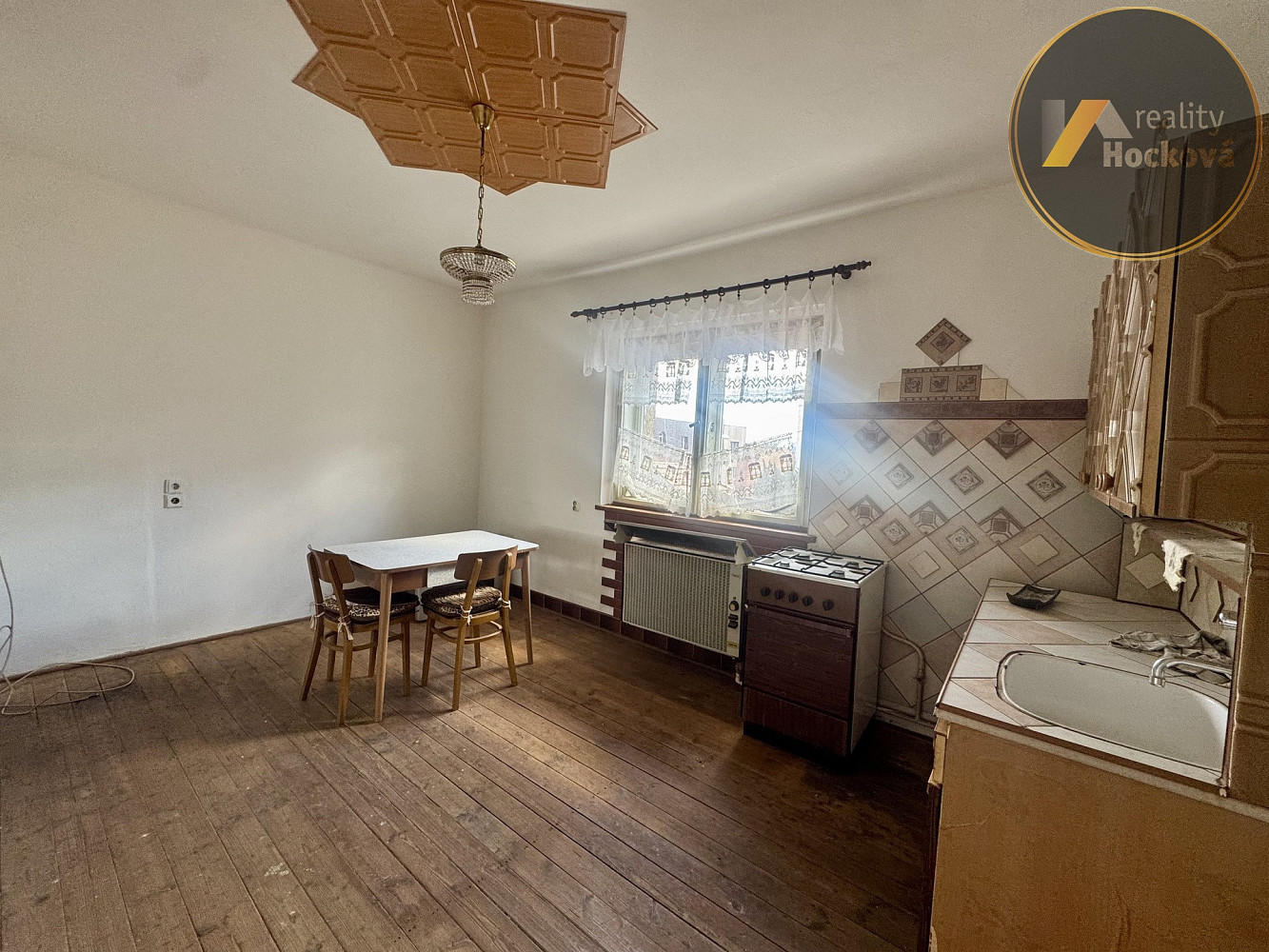 Prodej domu 264 m² s pozemkem 110 m² – pohled 6