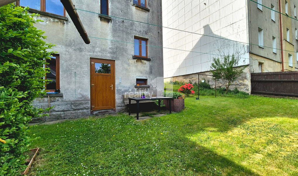 Prodej domu 145 m² s pozemkem 363 m², Aš – náhled fotky 38