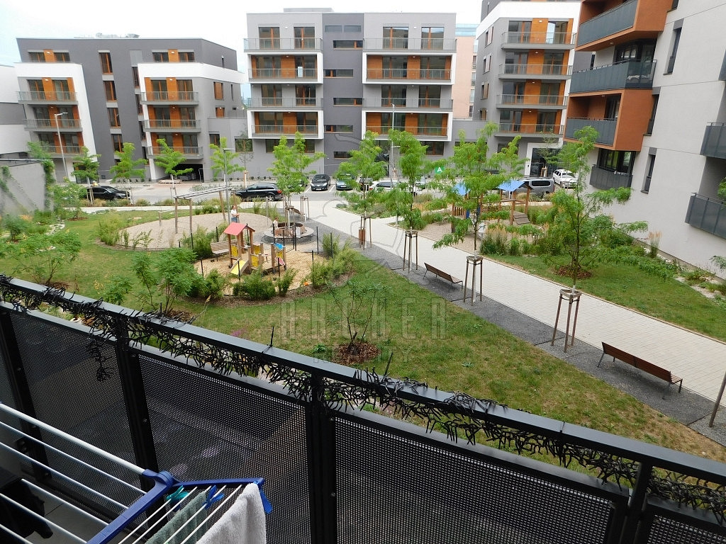 Prodej bytu 1+kk 43 m² – fotografie 4