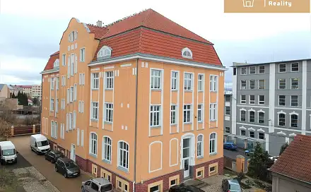 Pronájem kanceláře 20 m², Zemská, Teplice - Trnovany