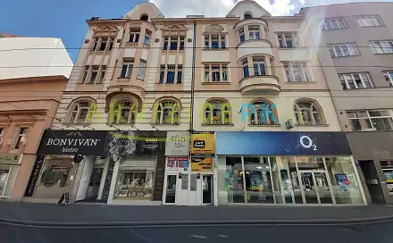 Prodej nájemního domu, činžáku 1 861 m²