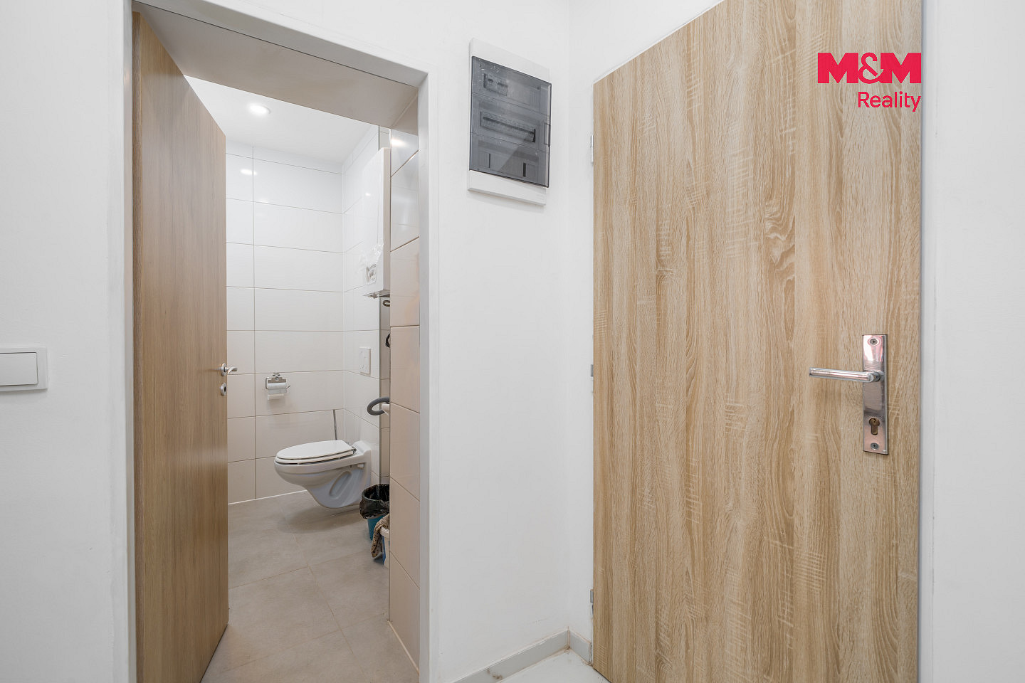 Pronájem bytu 3+1 80 m² — photo 2
