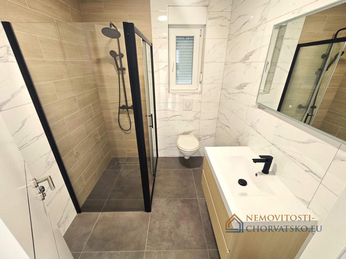 Prodej bytu 1+kk 64 m² - Więcej