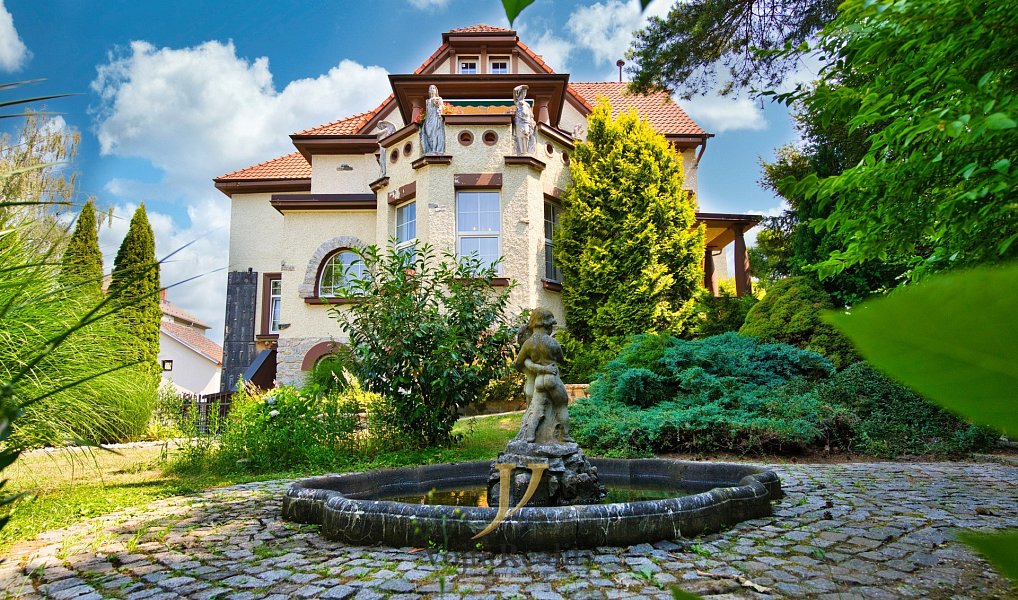 Prodej domu 497 m² s pozemkem 1 515 m², Olomouc – náhled fotky 3