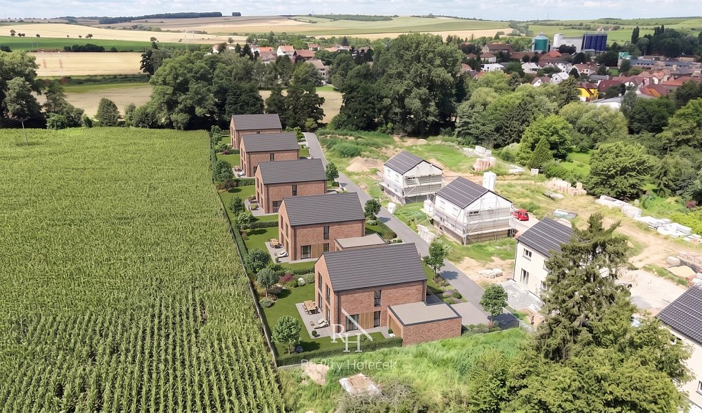 Prodej stavebního pozemku 6 413 m², Klučov – náhled fotky 20