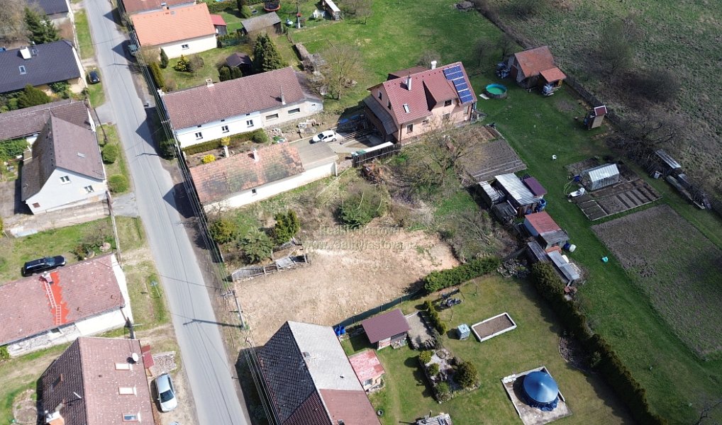 Prodej stavebního pozemku 914 m², Medový Újezd – náhled fotky 16