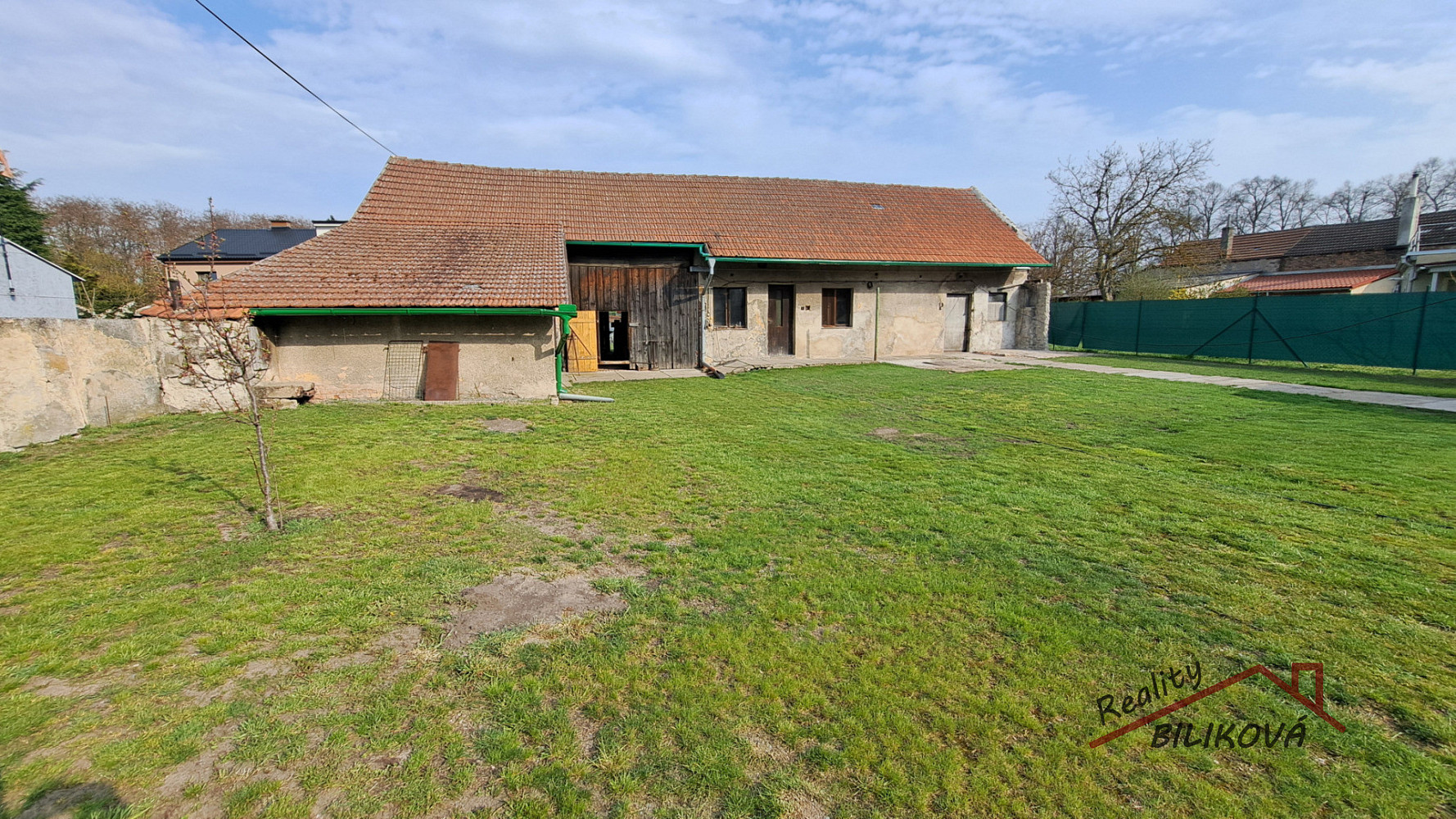 Prodej domu 90 m² s pozemkem 1 635 m² — photo 2