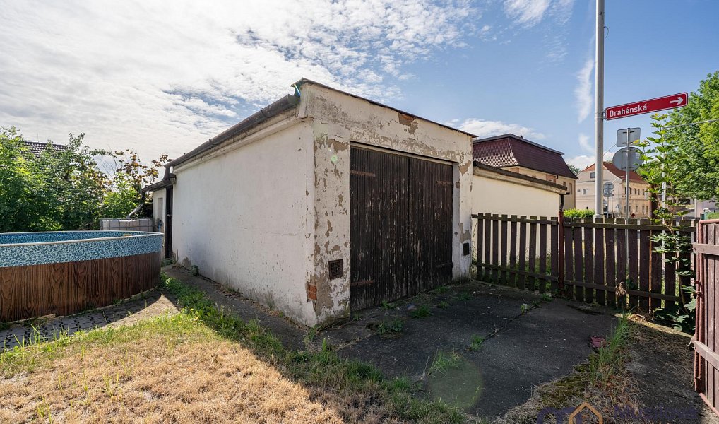 Prodej domu 210 m² s pozemkem 322 m², Novosedlice – náhled fotky 23