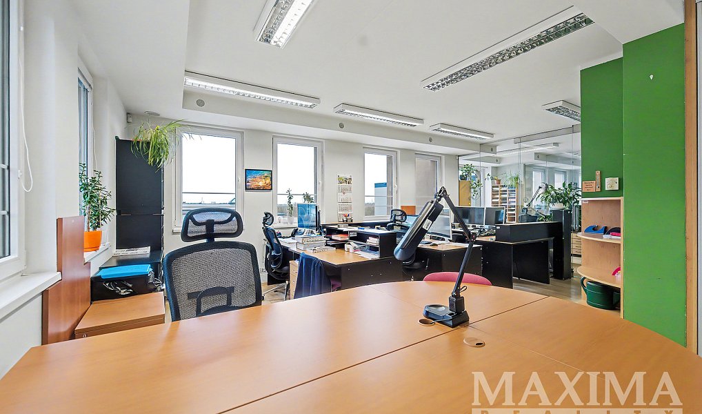 Prodej kanceláře 1 282 m², Praha – náhled fotky 5