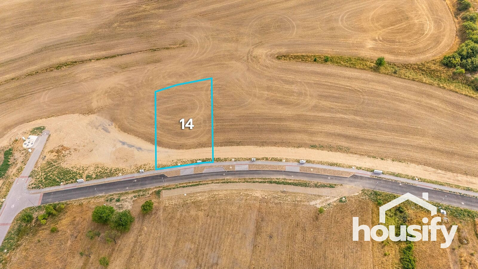 Prodej stavebního pozemku 1 477 m²