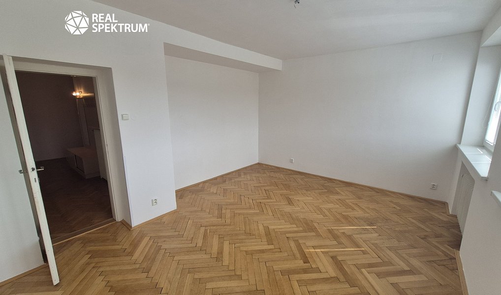 Pronájem bytu 3+1 100 m², Brno – náhled fotky 2