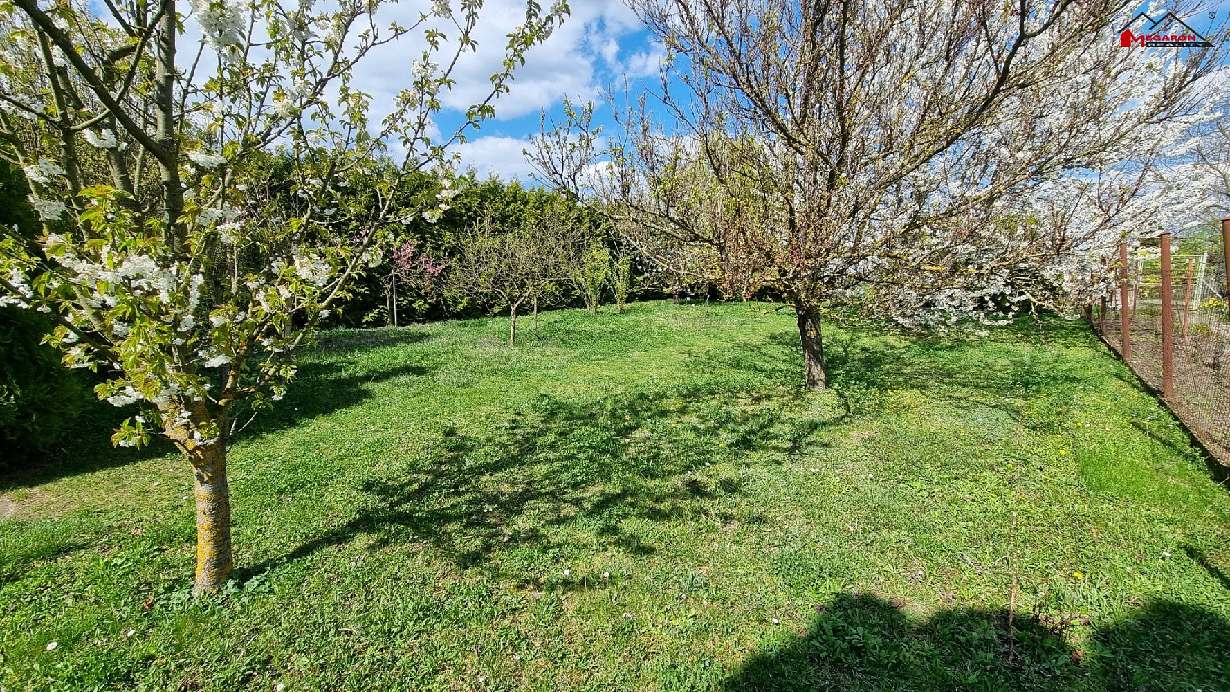 Prodej zahrady 1 373 m²