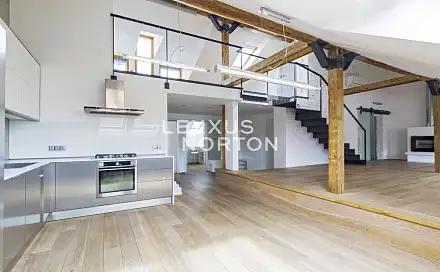 Pronájem bytu 4+kk 192 m²