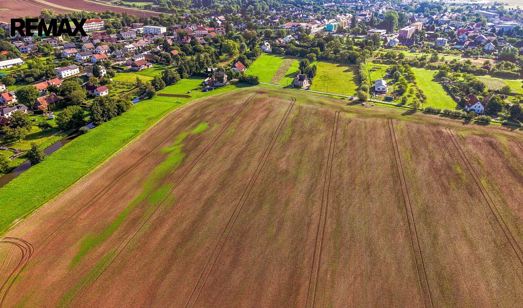 Prodej stavebního pozemku 2 785 m², Ostroměř – náhled fotky 5