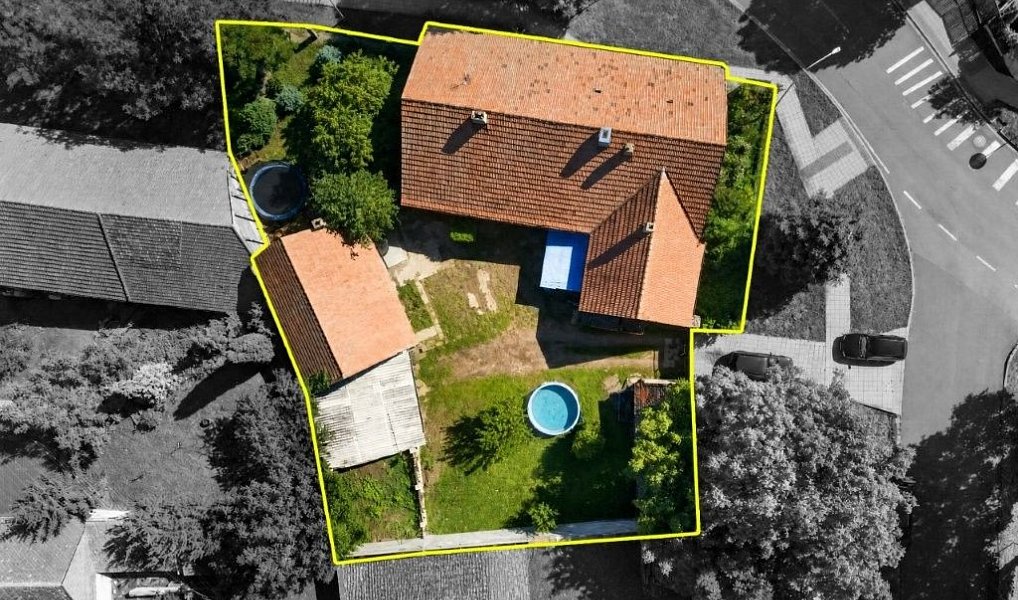Prodej domu 247 m² s pozemkem 976 m², Bříza – náhled fotky 17