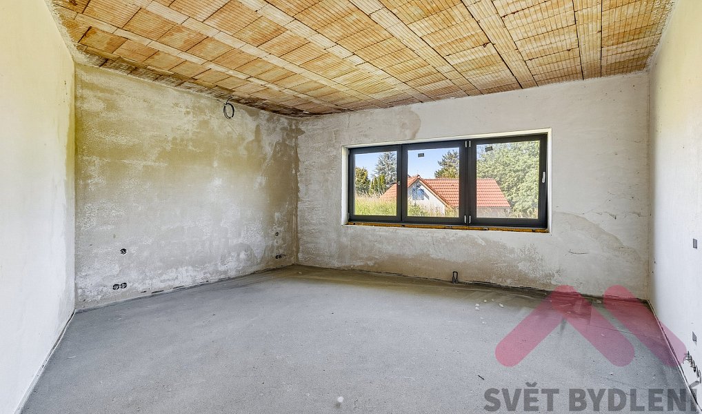 Prodej domu 300 m² s pozemkem 1 066 m², Tehov – náhled fotky 33
