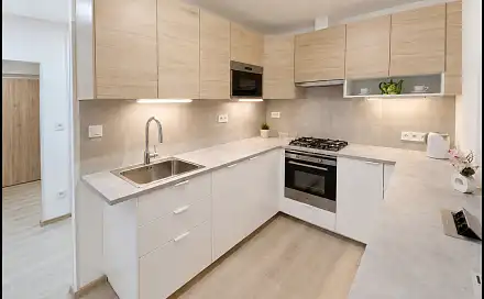 Pronájem bytu 1+1 35 m², Frýdlantská, Frýdek-Místek - Místek