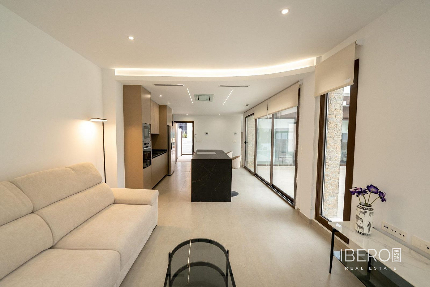Prodej domu 141 m² s pozemkem 207 m² — photo 2