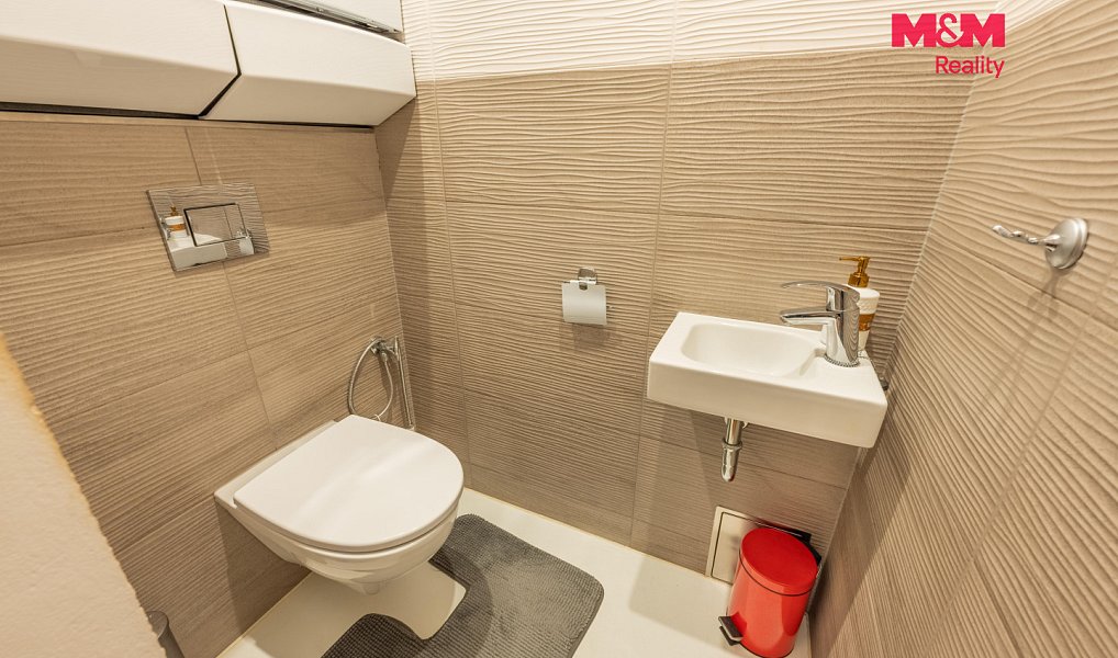 Pronájem bytu 2+kk 64 m², Praha – náhled fotky 12