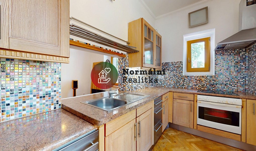 Prodej bytu 3+1 93 m², Teplice – náhled fotky 31