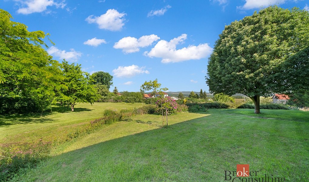 Prodej domu 450 m² s pozemkem 3 336 m², Lhotka – náhled fotky 23