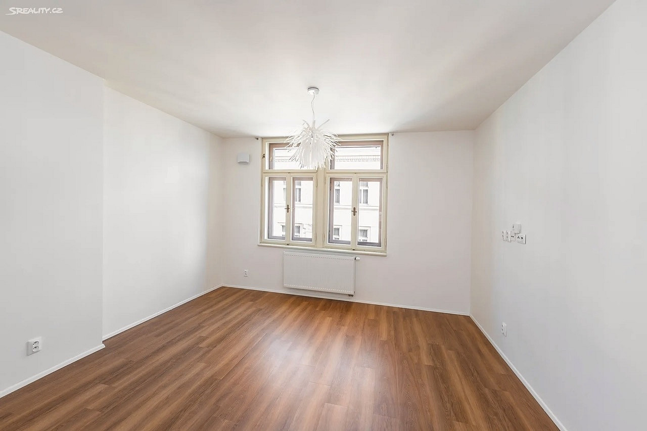 Pronájem bytu 3+kk 69 m² – fotografie 2