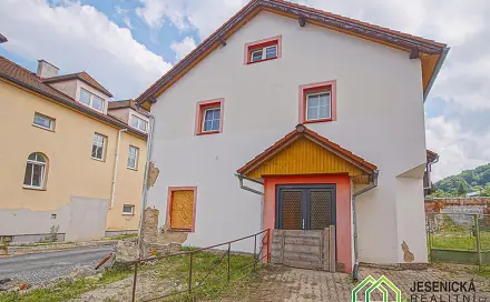Prodej domu 190 m² s pozemkem 957 m², Žižkova, Jeseník